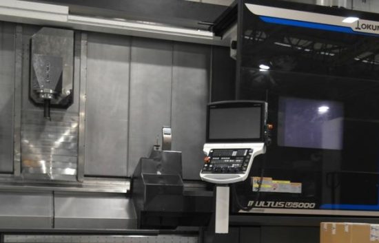 Machine-outil Usinage de précision CNC pour l'industrie.